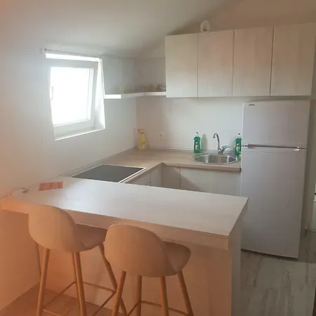 Apartment Jurko House 3 *
